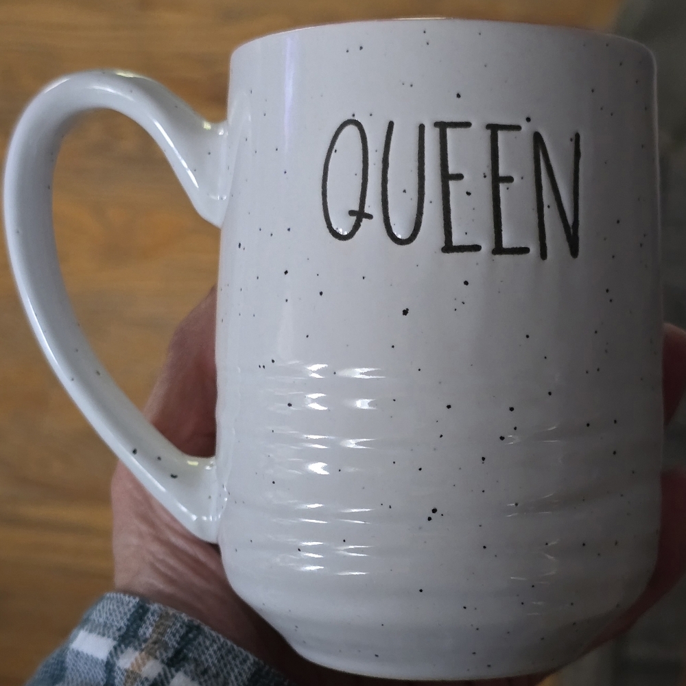 Sheffield Home Queen Speckled Mug